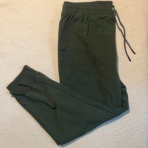 Beyond Scrubs Happiness Collection Lively Jogger